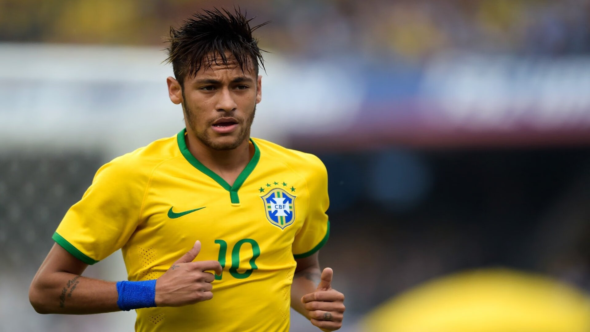 外援闪耀全场，球队运转如一个大机器，外援足球